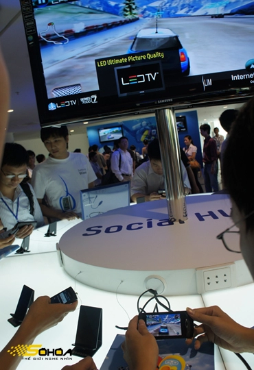 Samsung ra mắt bada hoành tráng tại vn