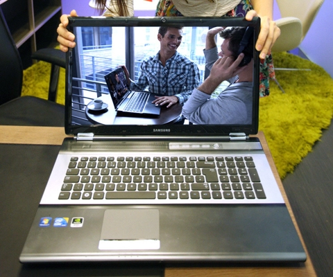 Samsung ra mắt rf series laptop cho giải trí