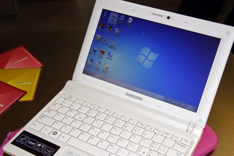 Samsung ra netbook corby