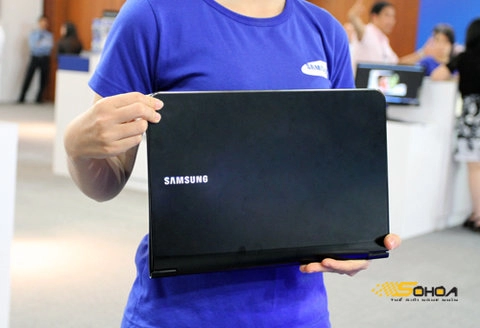 Samsung series 9 giá 349 triệu tại vn