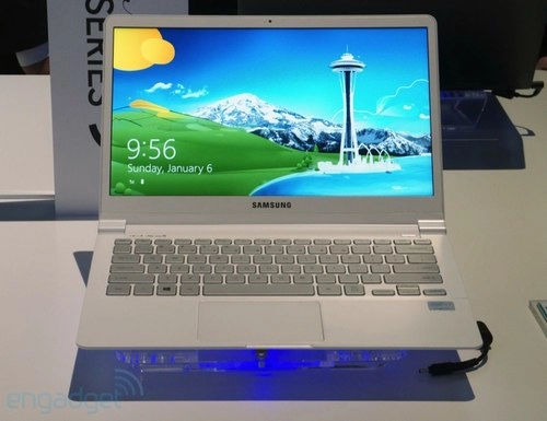 Samsung trình làng ultrabook series 5 cảm ứng tầm trung