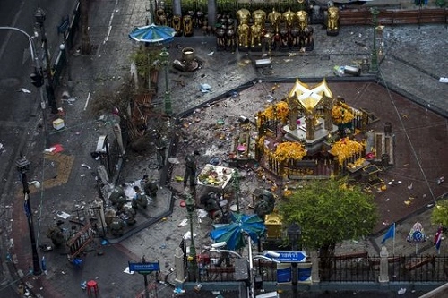 Sau vụ nổ bom bangkok du lịch thái gặp khó khăn