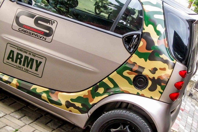 Smart fortwo độ họa tiết camo độc đáo ở sài gòn