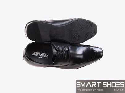Smart shoes khuyến mãi tặng quà nhân quốc khánh