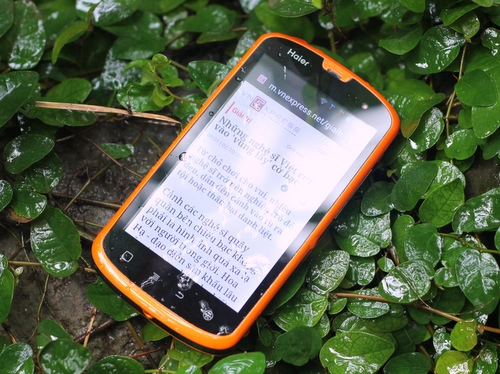 Smartphone android chống nước giá rẻ hỗ trợ 2 sim