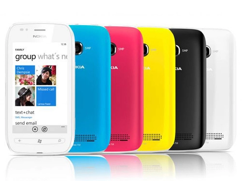 Smartphone windows phone 7 vừa ra mắt