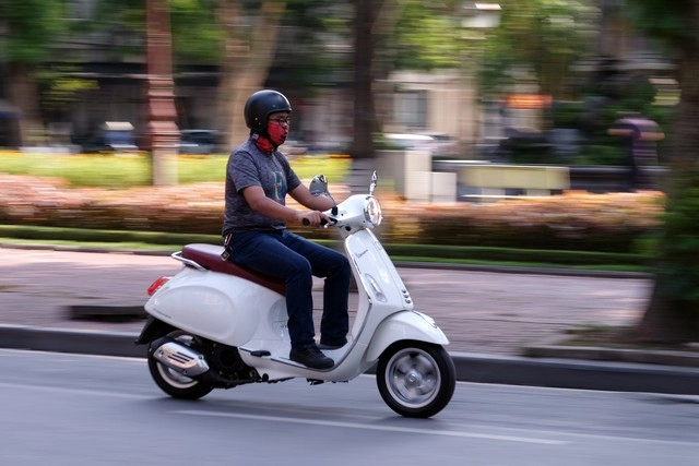 So sánh honda sh mode và vespa primavera dành cho nữ