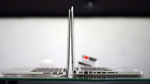 So sánh macbook pro 13 inch và macbook pro 2012
