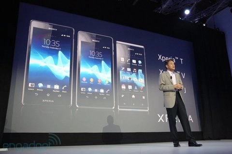 Sony trình làng ba smartphone xperia t v và j