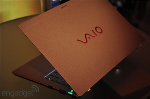 Sony vaio x ngoài đời thực