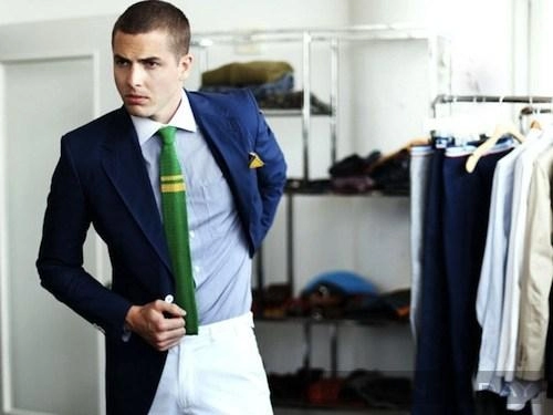 Sử dụng cravat và pocket square đúng cách