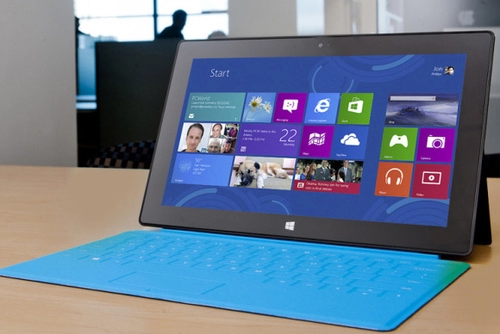 Surface chạy windows 8 pro bán vào đầu năm sau