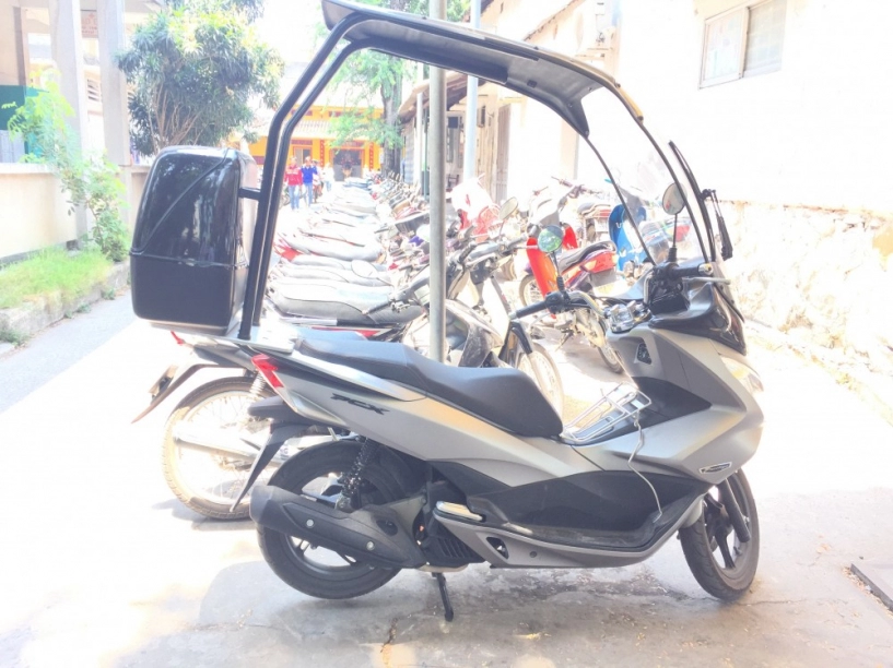 Tay xe pcx gắn đồ chơi cực độc - phượt thả ga luôn nha