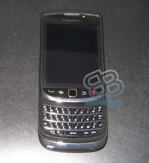 Thêm ảnh blackberry cảm ứng nắp trượt