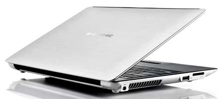 Thêm một laptop bắt chước apple