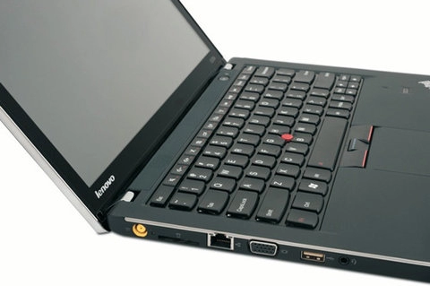 Thinkpad edge e220s bắt đầu bán giá từ 750 usd