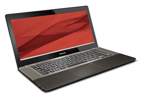 Toshiba ra ultrabook cảm ứng và laptop windows 8 giá 600 usd