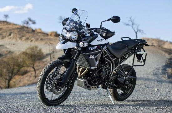 Triumph tiger 800 ra mắt hai phiên bản nâng cấp mới