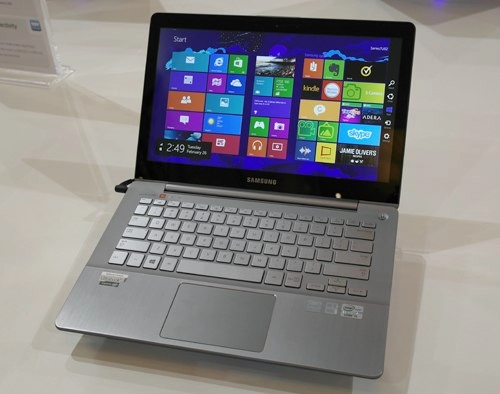 Ultrabook màn hình cảm ứng full hd 13 inch của samsung