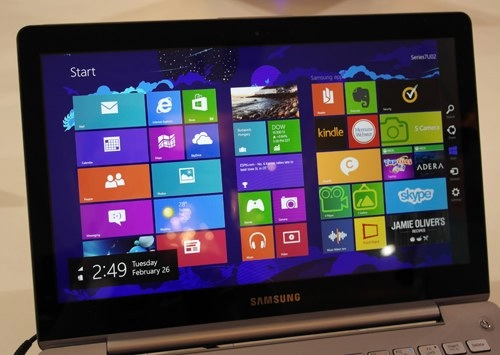 Ultrabook màn hình cảm ứng full hd 13 inch của samsung