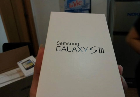 Vn sẽ có galaxy s iii màu xanh sớm