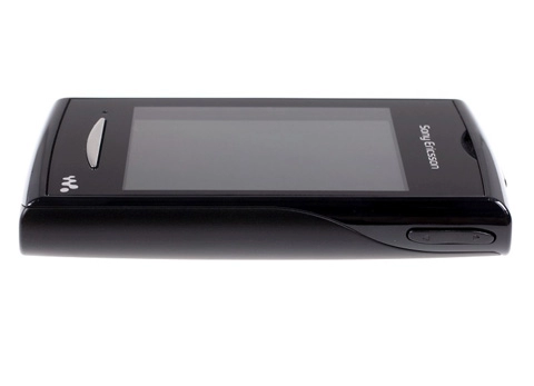 Walkman phone cảm ứng tí hon