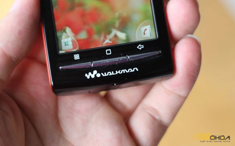 Walkman w8 chạy android giá 49 triệu