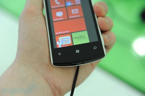 Windows phone đầu tiên của acer