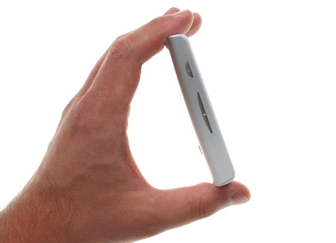 Xperia x8 - smartphone tầm trung