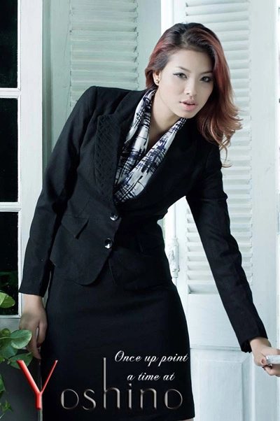 Yoshino giới thiệu bộ sưu tập vest đông 2011