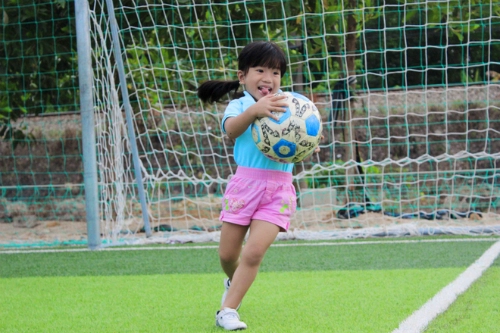 5 môn thể thao giúp trẻ phát triển chiều cao