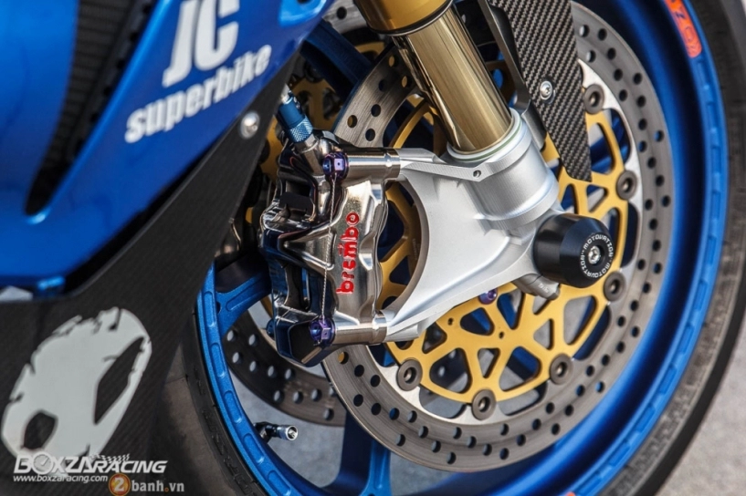 Bmw s1000rr siêu ngầu trong bản độ hàng hiệu cực chất