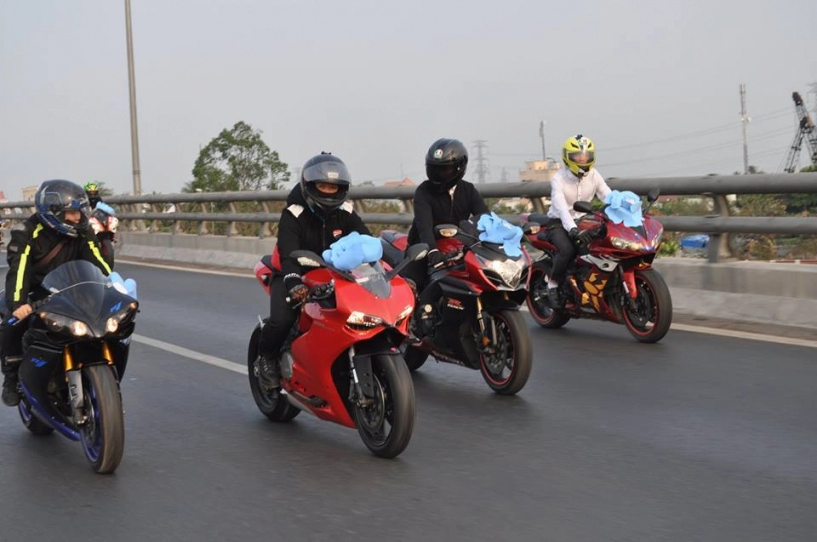 Brt team cùng anh em biker miền tây trong buổi rước dâu hoành tráng