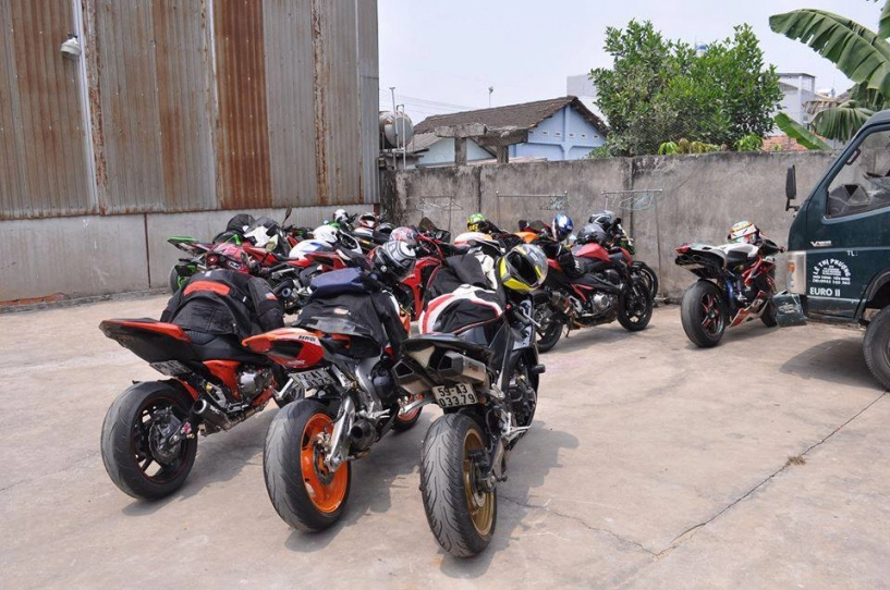 Brt team cùng anh em biker miền tây trong buổi rước dâu hoành tráng