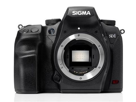 Chủ sở hữu sigma sd1 nhận bồi thường 4800 usd