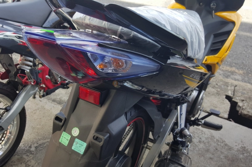 Demak evo z 125r đứa con lai exciter 135