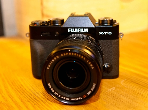 Fujifilm x-t10 về việt nam giá từ 169 triệu đồng