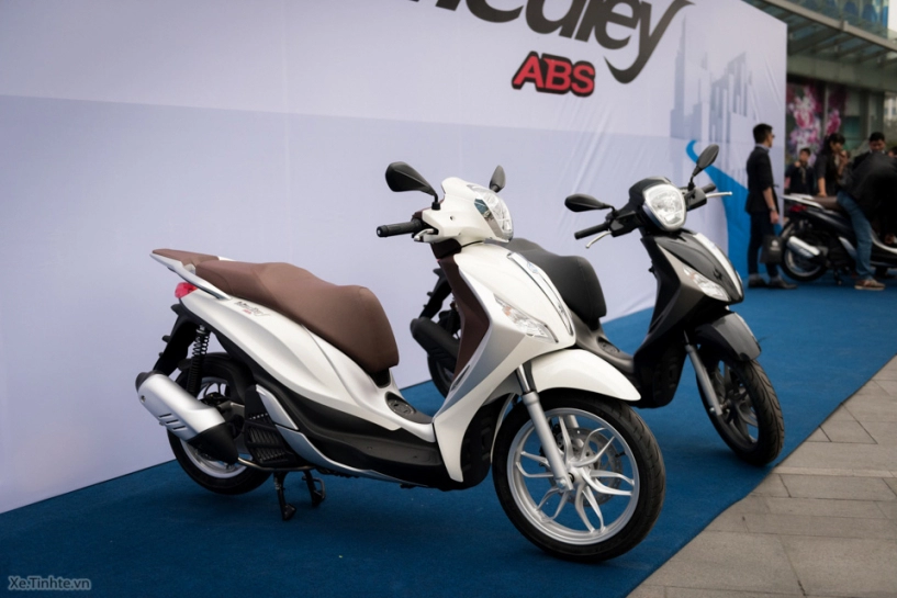 Hình ảnh cận cảnh chi tiết piaggio medley abs 2016