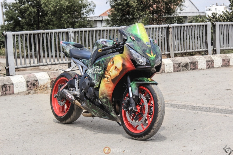 Honda cbr1000rr độ phiên bản bob marley