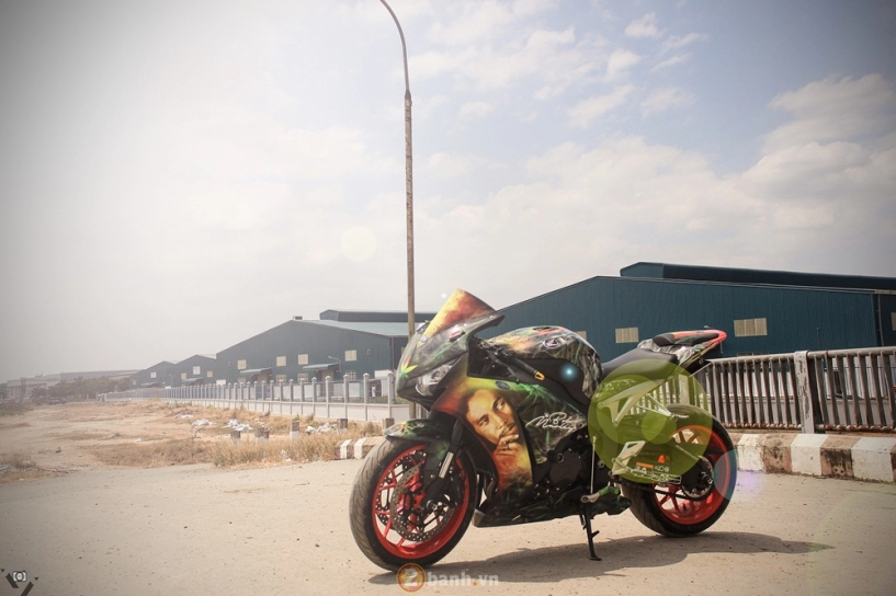 Honda cbr1000rr độ phiên bản bob marley