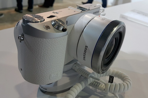 Samsung nx500 máy mirrorless quay video 4k rẻ nhất hiện nay