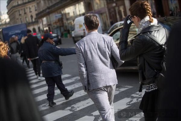Street style các quý ông new york paris đầu tháng 3