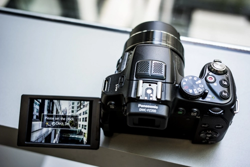 5 máy ảnh compact ống kính zoom tốt nhất