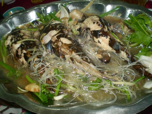 Cá mao ếch chưng tương