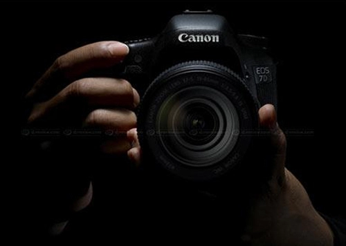 Canon sẽ ra ít máy ảnh khủng năm nay