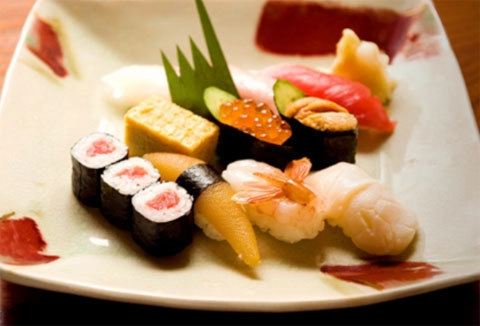đại tiệc sushi tại nhà hàng kimono