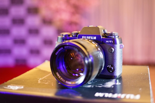 Fujifilm ra mắt máy ảnh x-t1 tại việt nam giá 289 triệu đồng