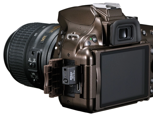 Nikon d5200 cảm biến 24 chấm 39 điểm lấy nét ra mắt