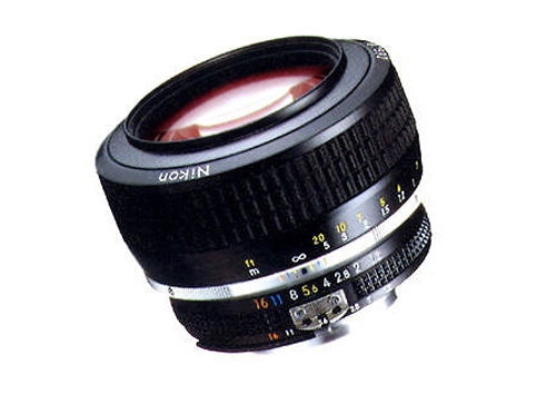 Ống kính siêu nhanh 58 mm f12 của nikon lộ diện