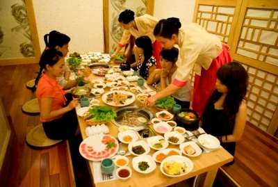 Phong cách ẩm thực năm châu tại kumho link
